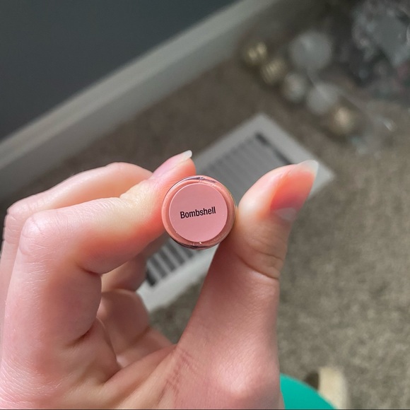 Lipsense Bombshell (unopened) - Picture 4 of 4